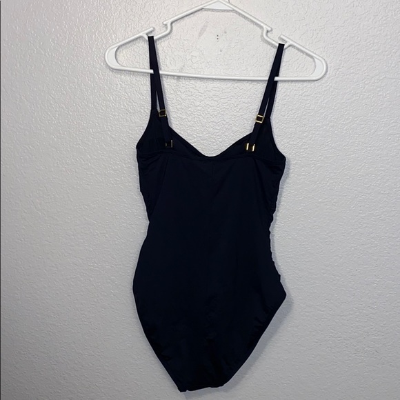 La Blanca Island Goddess One-piece Swimsuit- Black - Picture 7 of 10